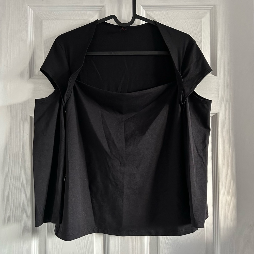 Cut Out Y2K Style Top